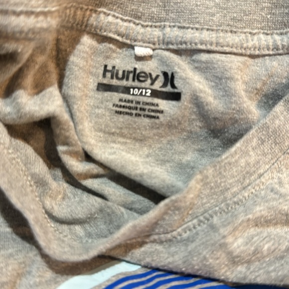 Hurley size 10/12 - Picture 2 of 2